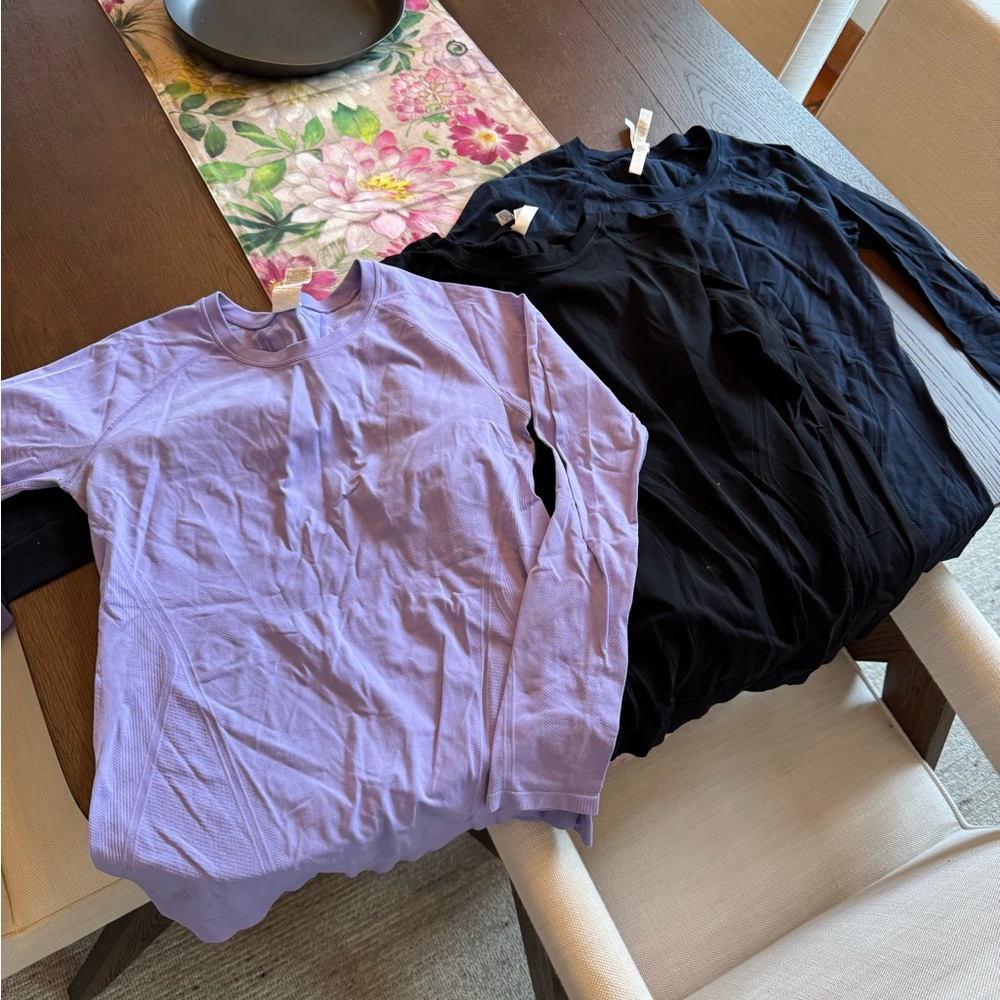 Long Sleeve Crewneck Tops - Lavender and Black and Navy